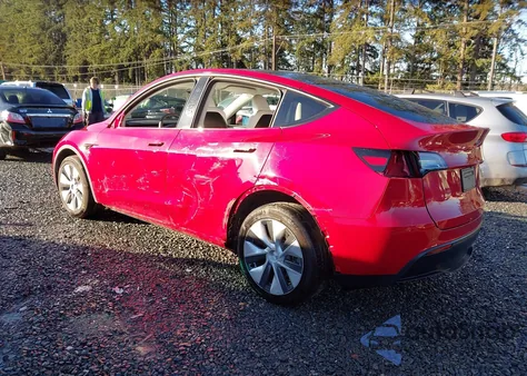 2023 Tesla Model Y Awd/Long Range Dual Motor All-Wheel Drive z USA, uszkodzony, nr VIN 7SAYGDEE1PF838577